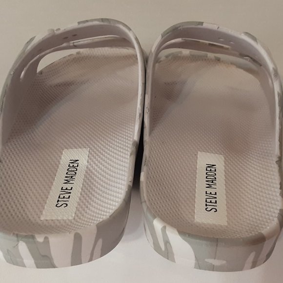 "STEVE MADDEN" ADJUSTABLE DOUBLE BUCKLE SLIP-ON SANDLES - Picture 6 of 14